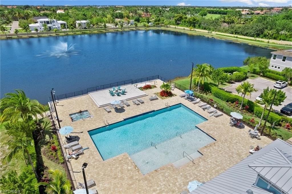 4607 Arboretum Cir Unit 202 #202 - Photo 4 of 39