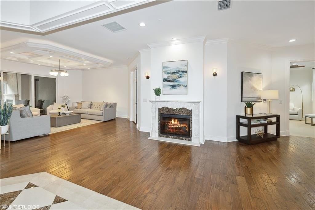 6501 Crown Colony Pl Unit 4-201 #4-201 - Photo 6 of 35