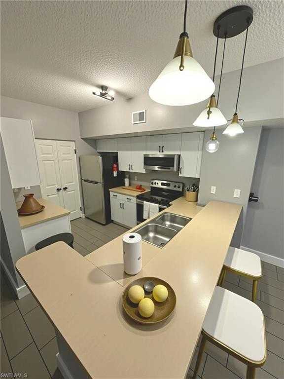 1820 Florida Club Cir #2201 - Photo 2 of 9