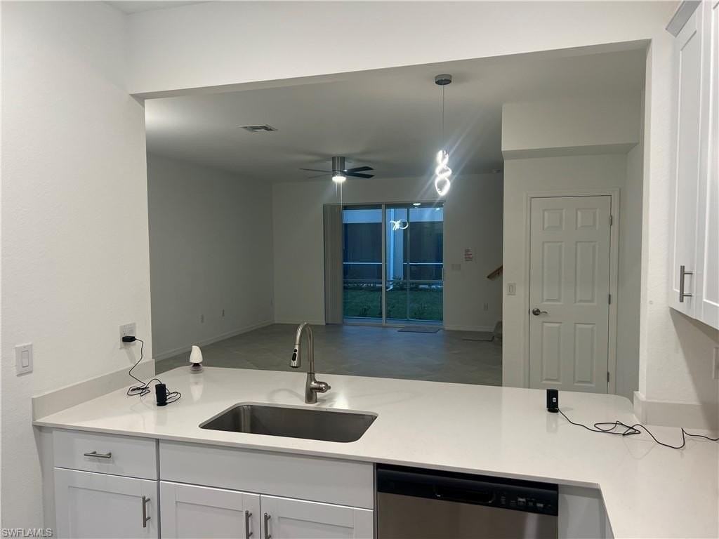 2827 Blossom Way - Photo 7 of 49