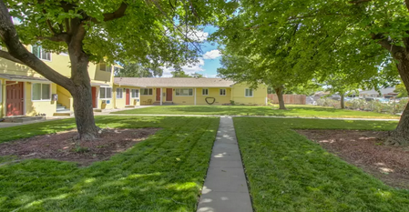 3728 Lily Street - Photo 5 of 40