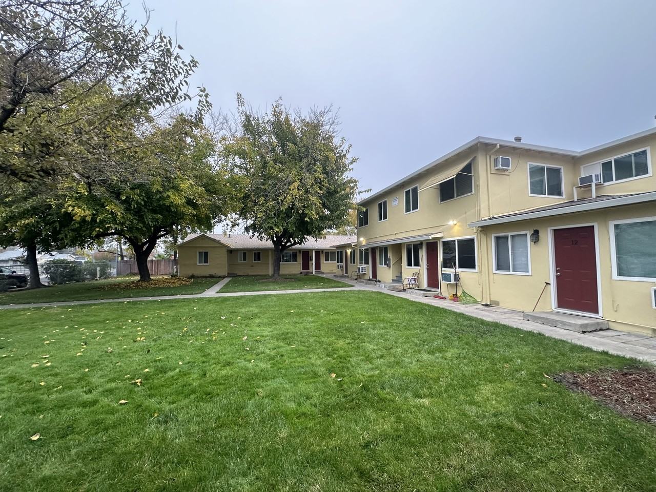 3728 Lily Street - Photo 7 of 40