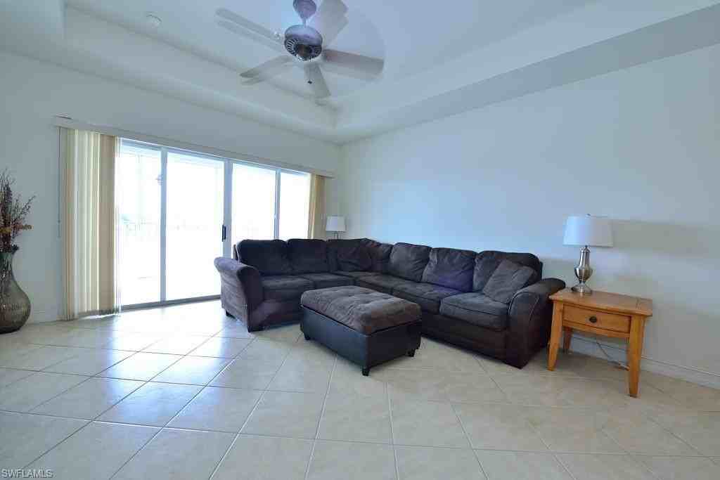 7812 Regal Heron Cir Apt 305 #305 - Photo 3 of 13