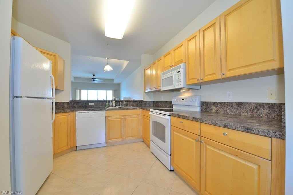 7812 Regal Heron Cir Apt 305 #305 - Photo 5 of 13