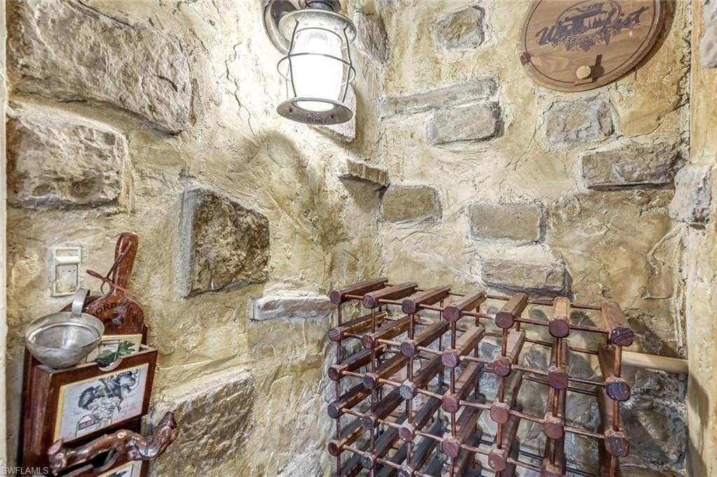 6582 Monterey Pt - Photo 6 of 28