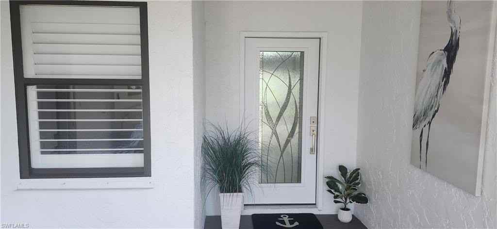 421 Kings Way - Photo 7 of 39