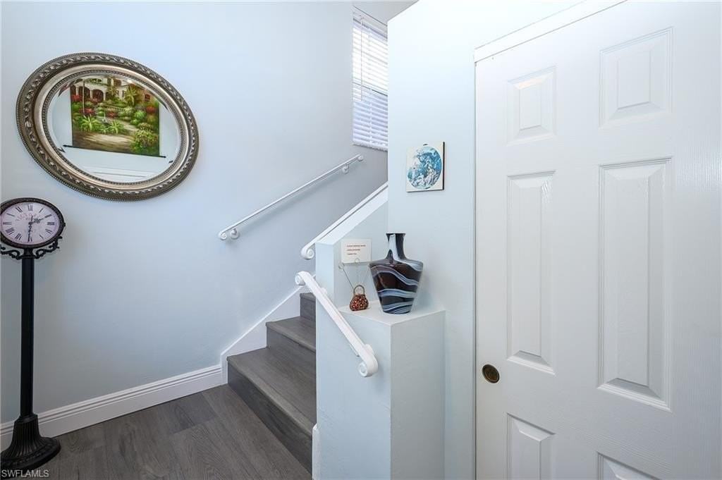 2460 Old Groves Rd Unit E201 #E201 - Photo 7 of 25