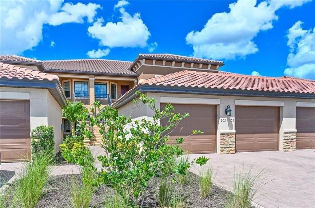 9389 Pocida Ct Unit 202 #202 - Photo 2 of 31