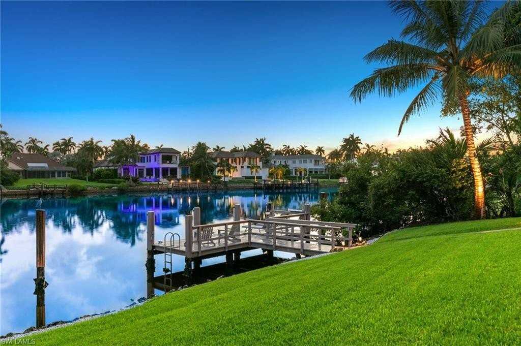 1060 Galleon Dr - Photo 7 of 29