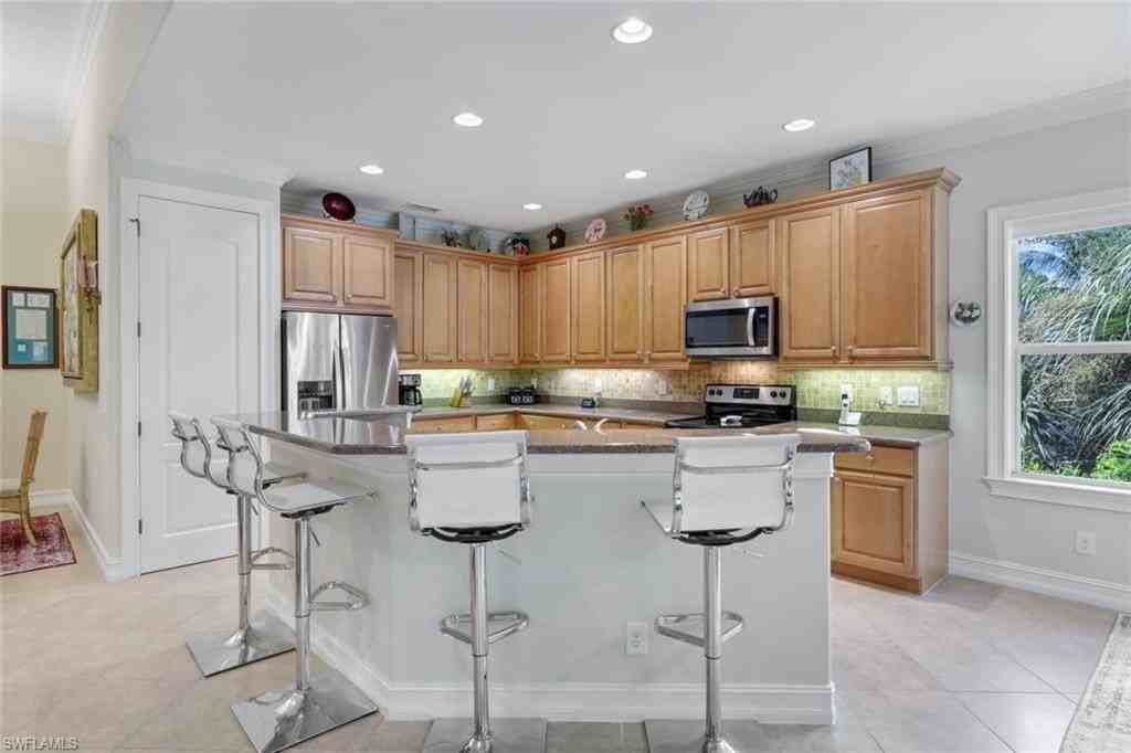 28495 Altessa Way #201 - Photo 4 of 25