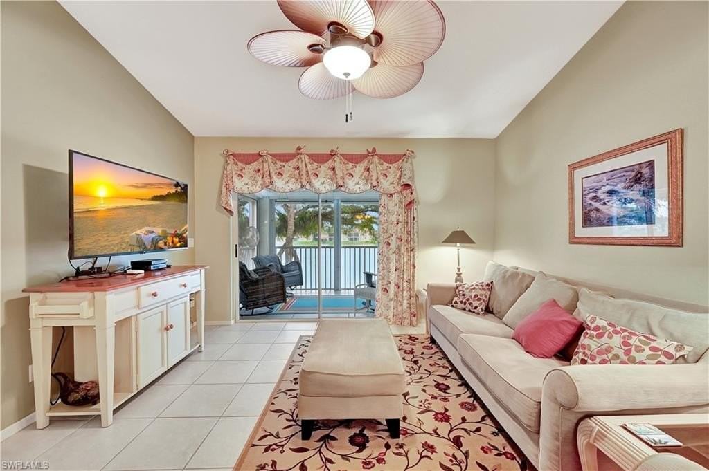 6496 Huntington Lakes Cir Apt 201 #201 - Photo 5 of 24