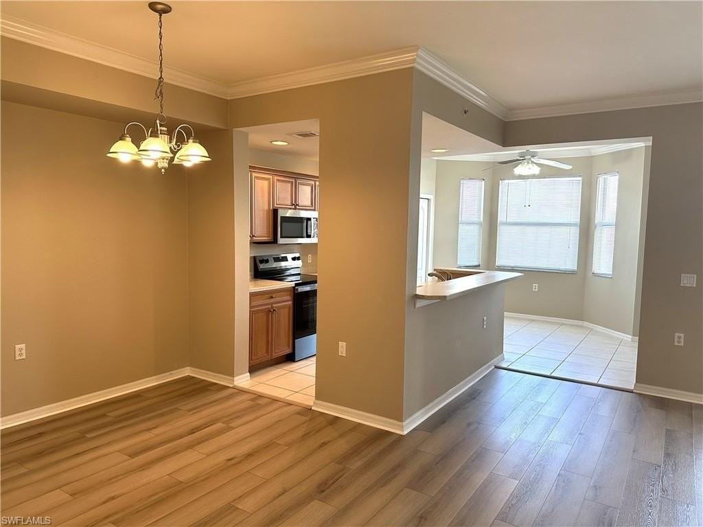 8490 Kingbird Loop Apt 934 #934 - Photo 3 of 33