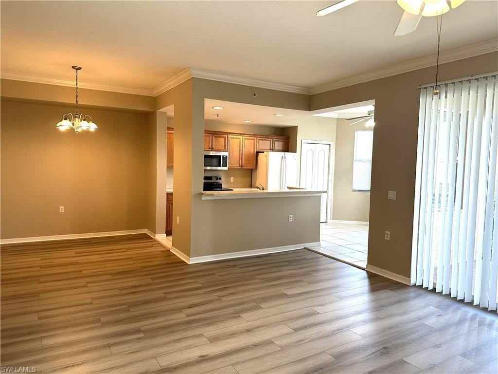 8490 Kingbird Loop Apt 934 #934 - Photo 4 of 33