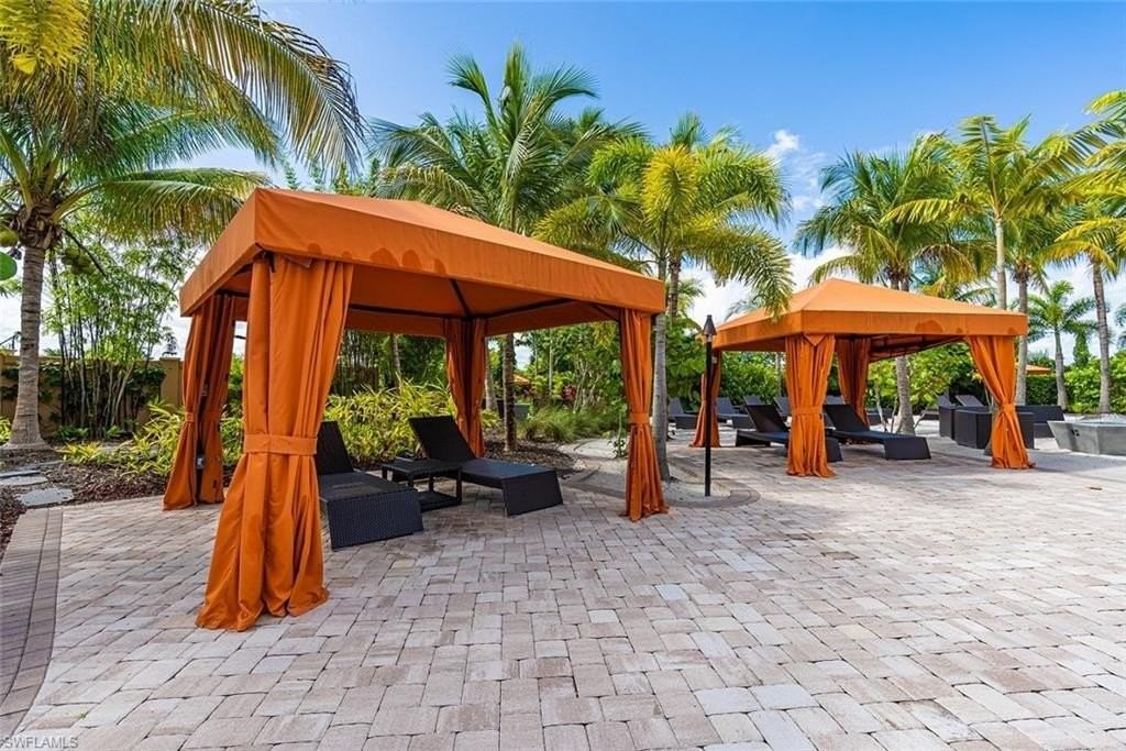 9419 Benvenuto Ct Unit 204 #204 - Photo 3 of 50