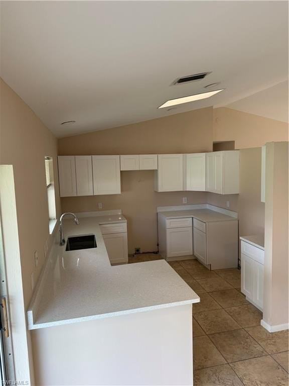 825 Sw 37th Ter - Photo 2 of 19