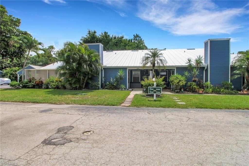 3342 Timberwood Cir - Photo 2 of 25