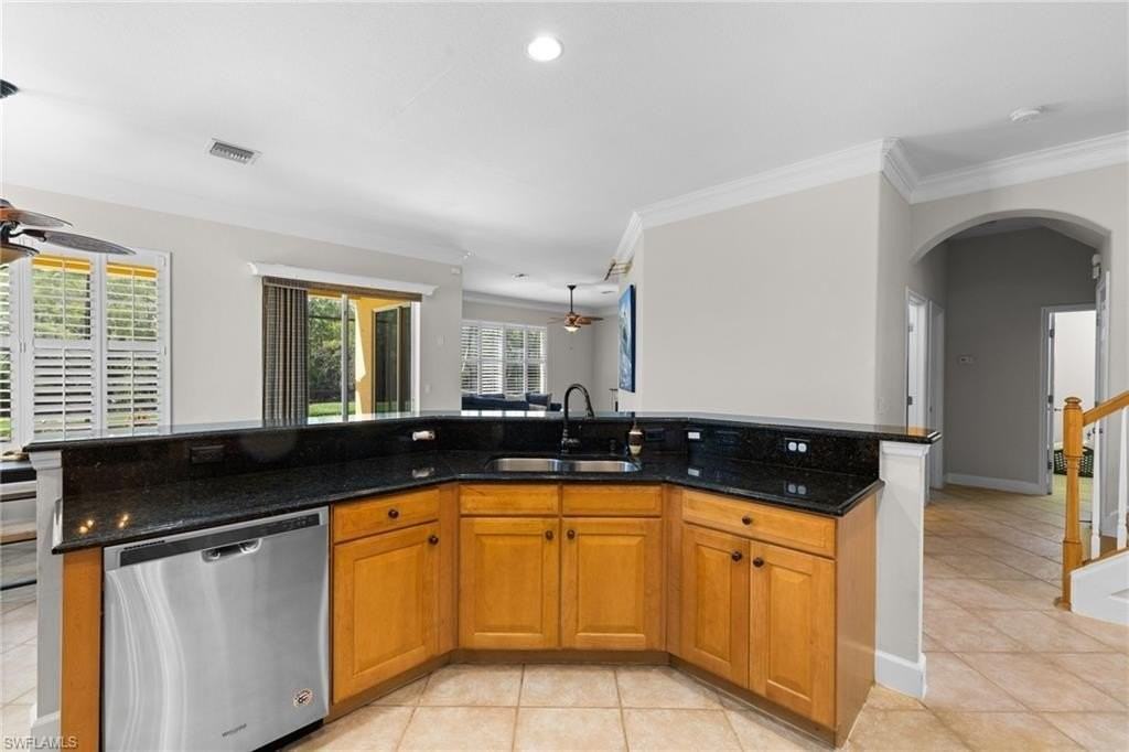 20330 Ardore Ln - Photo 4 of 43