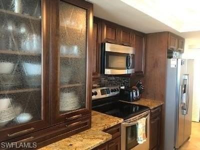 6585 Nicholas Blvd Apt 1001 #1001 - Photo 6 of 20