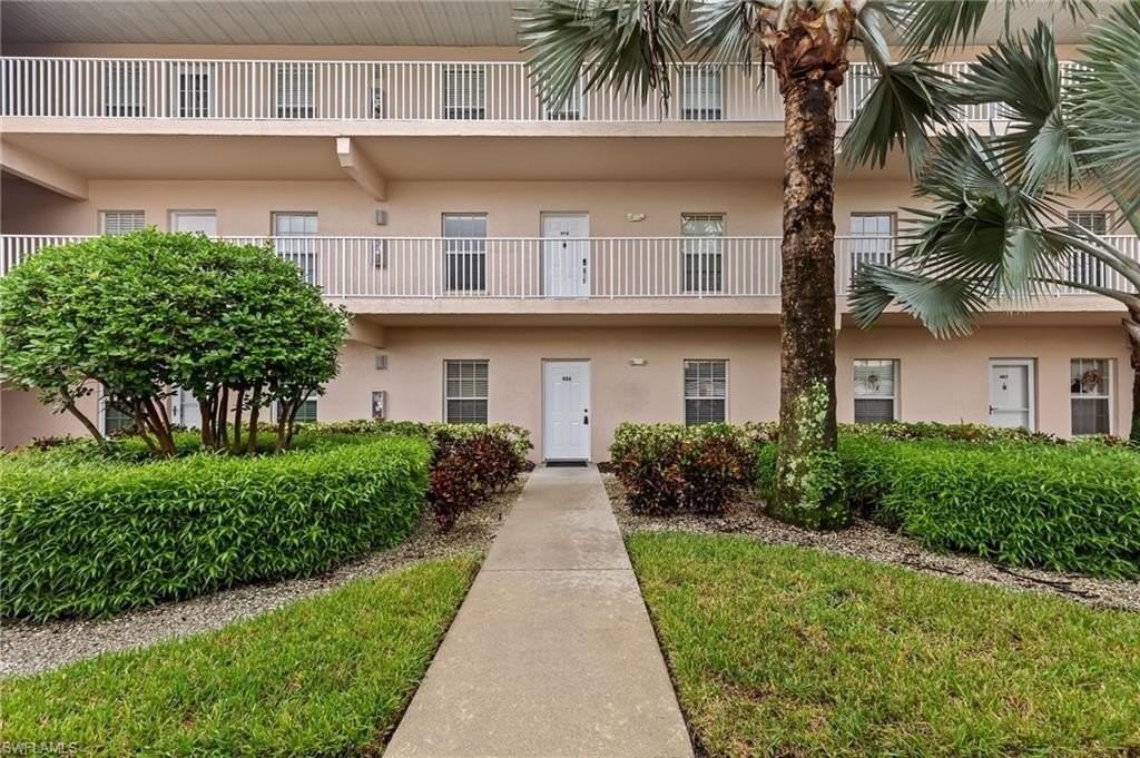 3250 Cypress Glen Way Apt 406 #406 - Photo 4 of 31