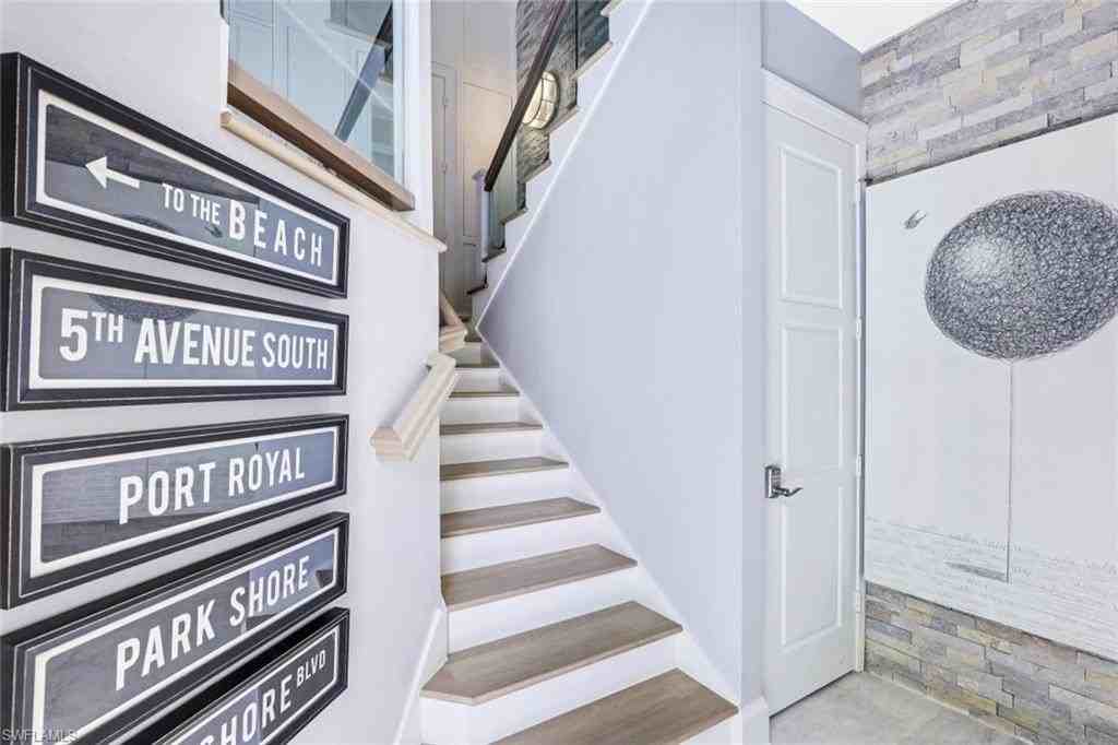 510 2nd St S Unit 102 #102 - Photo 2 of 15