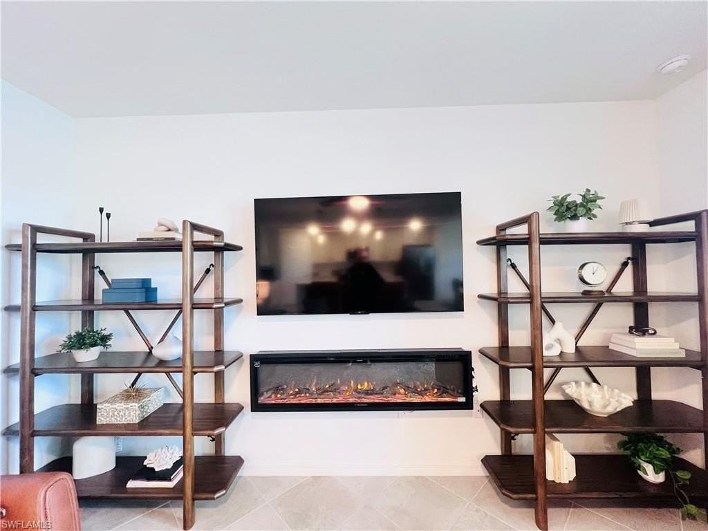 14251 Heritage Landing Blvd Unit 1713 #1713 - Photo 3 of 35