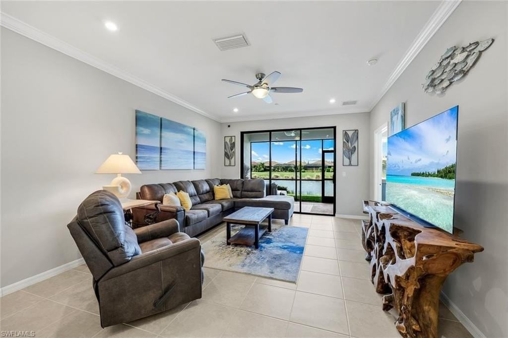 9393 Pocida Ct #104 - Photo 4 of 28