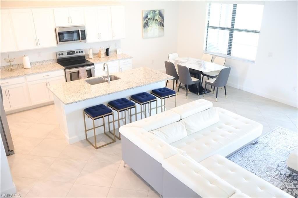 13802 Pine Lodge Ln - Photo 4 of 50