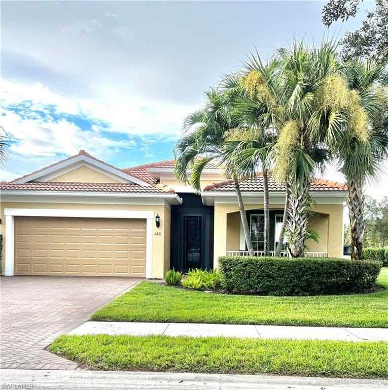 6421 Liberty St - Photo 2 of 32