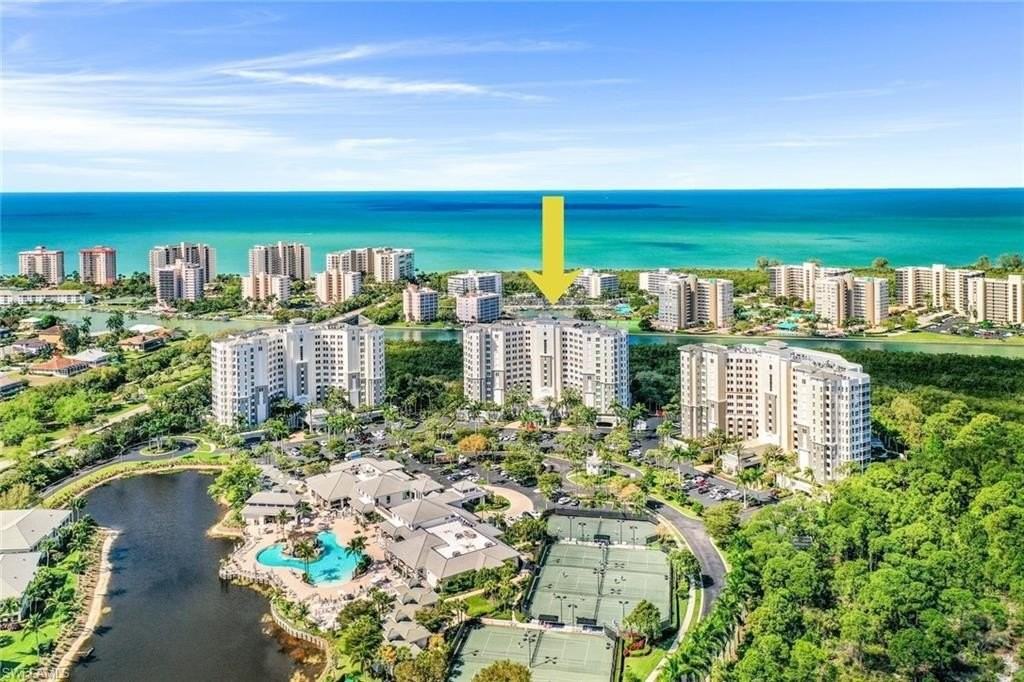 315 Dunes Blvd #201