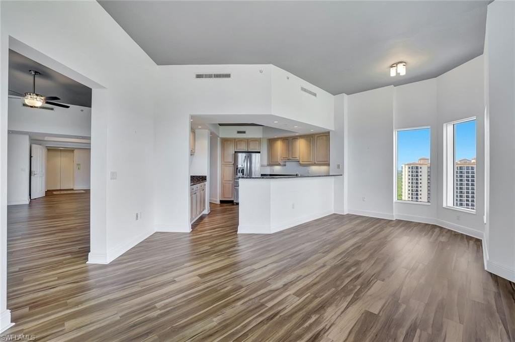 1060 Borhese Ln unit: 2001 #2001 - Photo 6 of 35