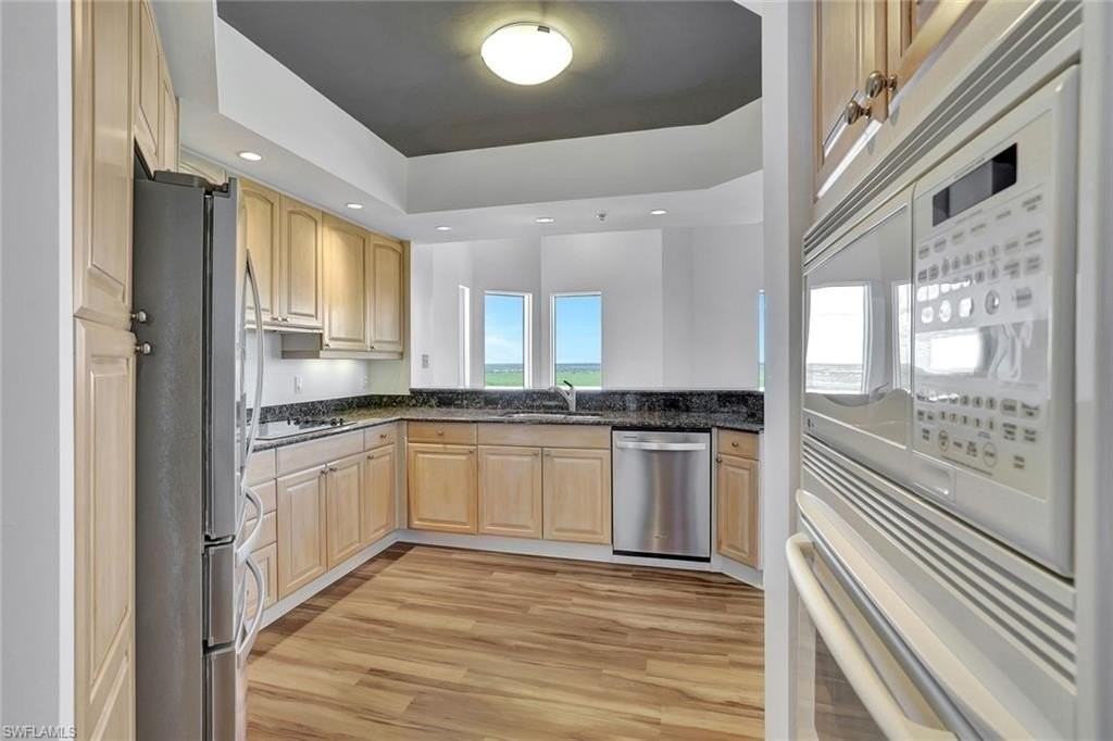 1060 Borhese Ln unit: 2001 #2001 - Photo 7 of 35