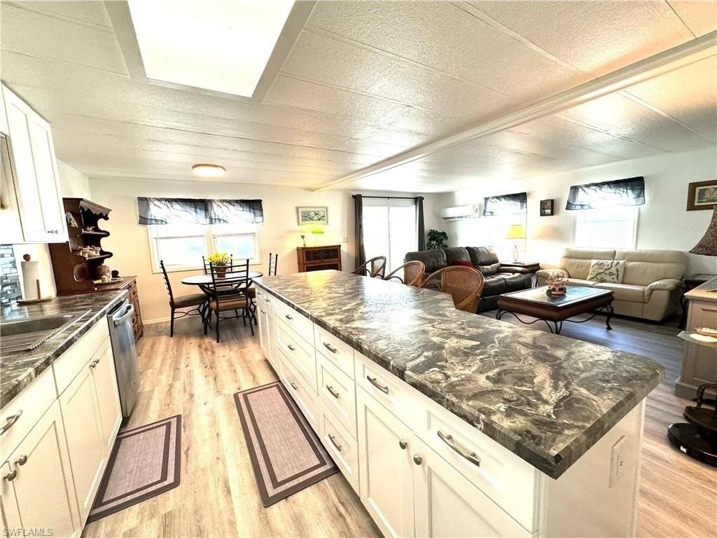 4693 Leilani Ln - Photo 4 of 26