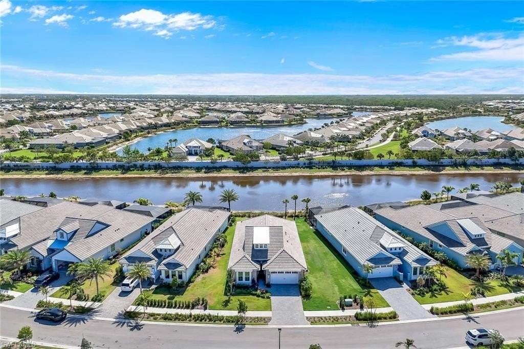 8850 Calypso Ct - Photo 2 of 41