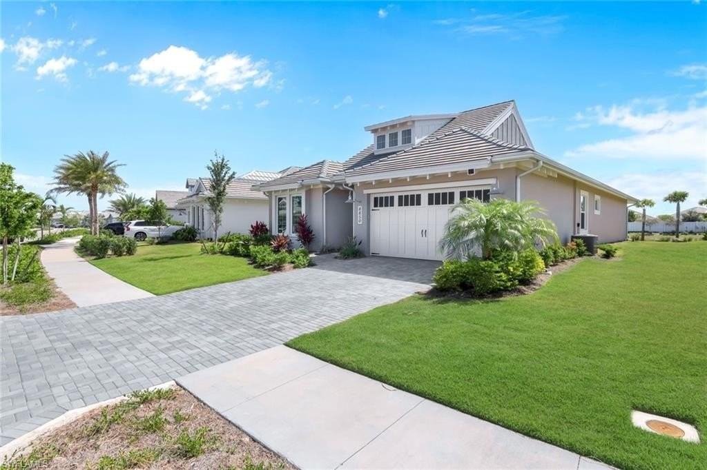 8850 Calypso Ct - Photo 3 of 41