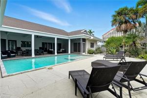 featured image of 5122 Starfish Ave