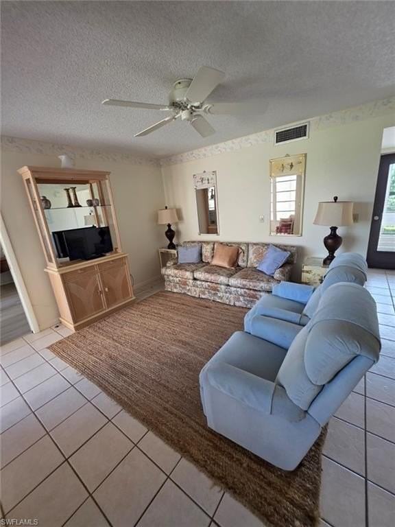 3655 Boca Ciega Dr Apt 204 #204 - Photo 5 of 26