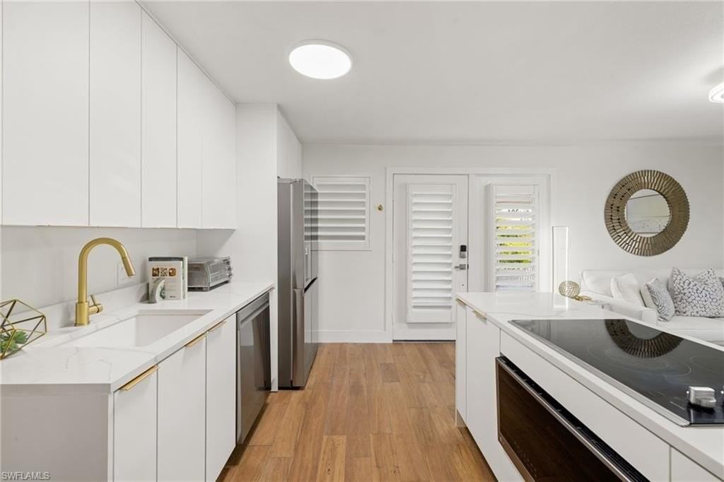 175 5th Ave S Unit 204 #204 - Photo 4 of 43