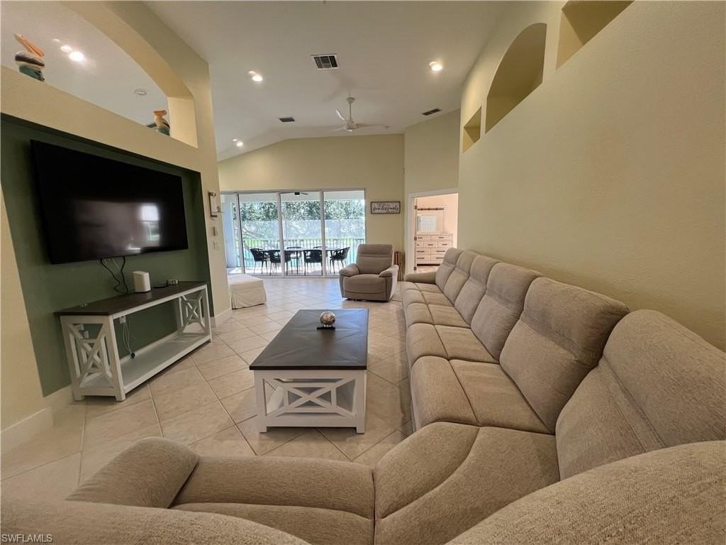 6809 Ascot Dr #201 - Photo 5 of 37