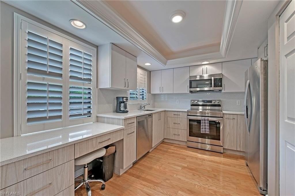 722 10th Ave S #A201 - Photo 2 of 19