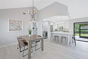 714 Reef Point Cir - Photo 1 of 1