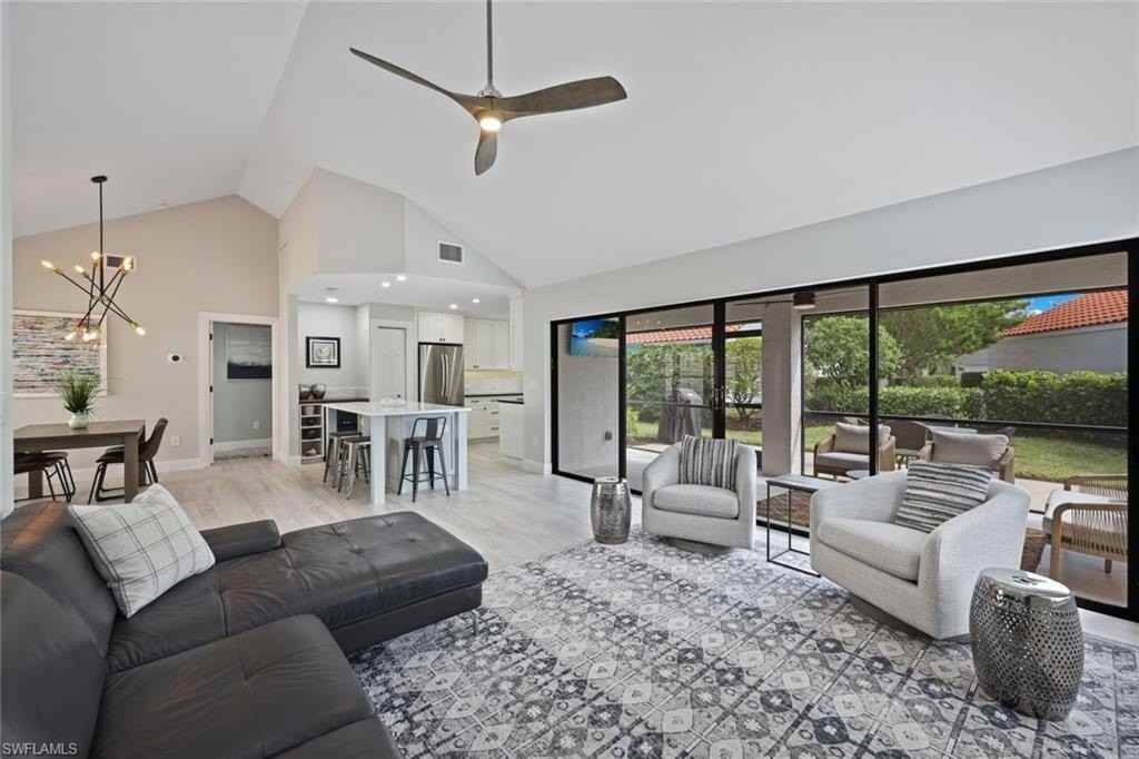 714 Reef Point Cir - Photo 5 of 32