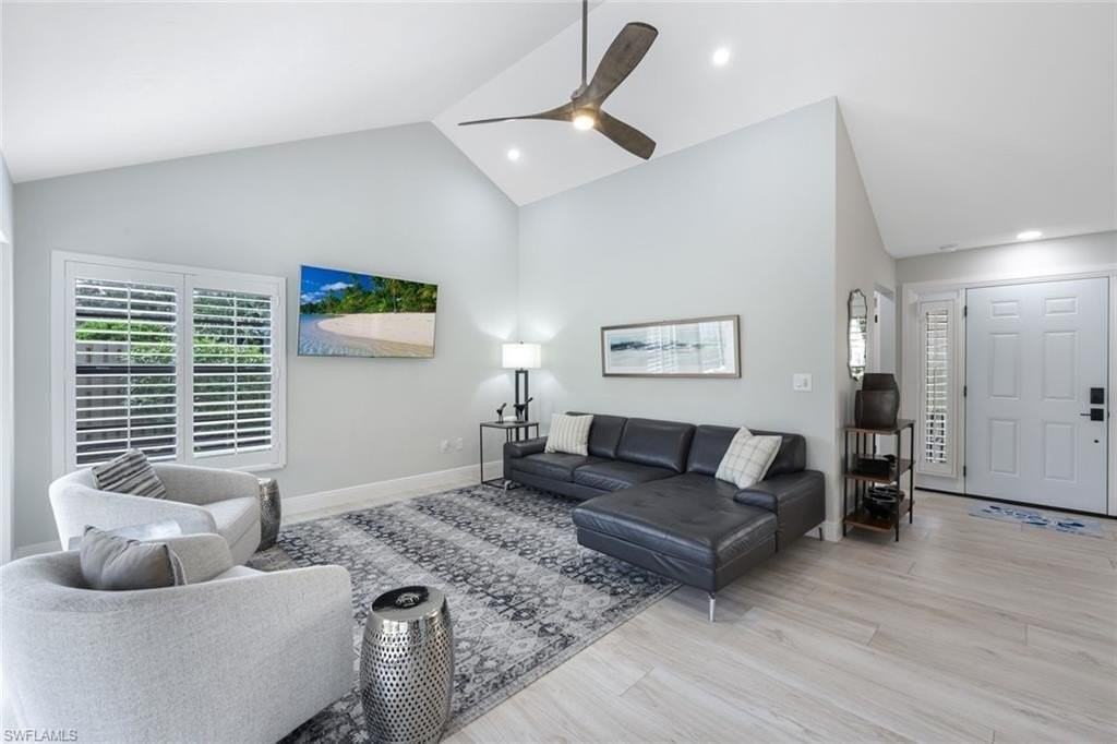 714 Reef Point Cir - Photo 7 of 32