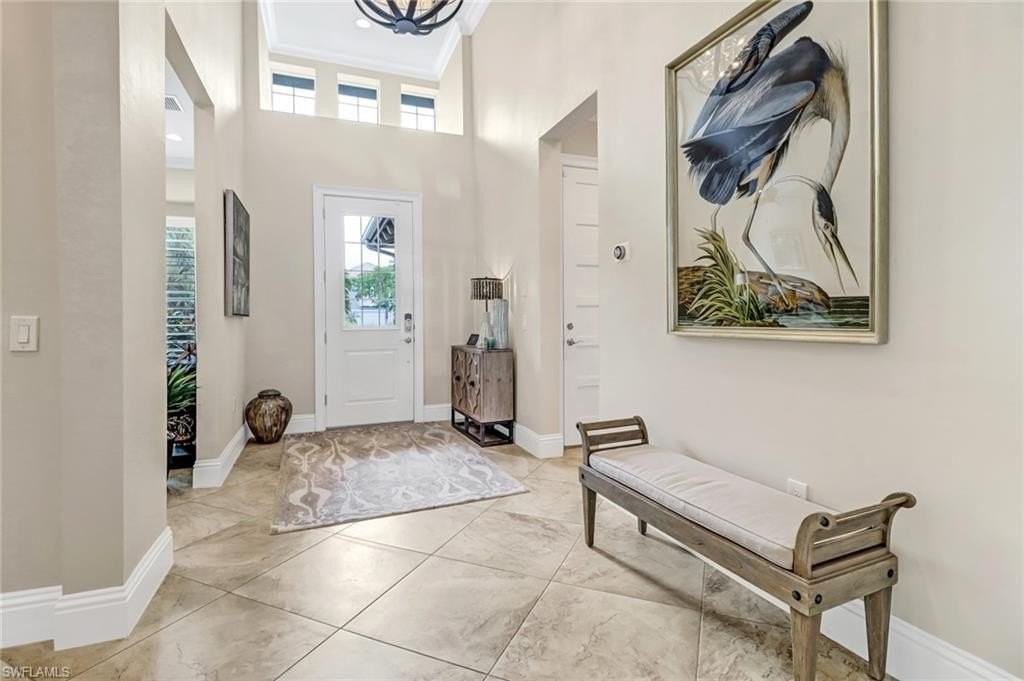 6487 Warwick Ave - Photo 4 of 40