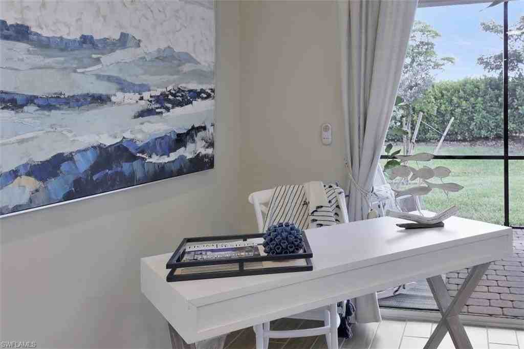 14663 Edgewater Cir - Photo 6 of 35