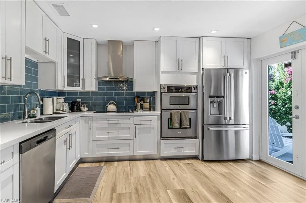 724 100th Ave N - Photo 7 of 31