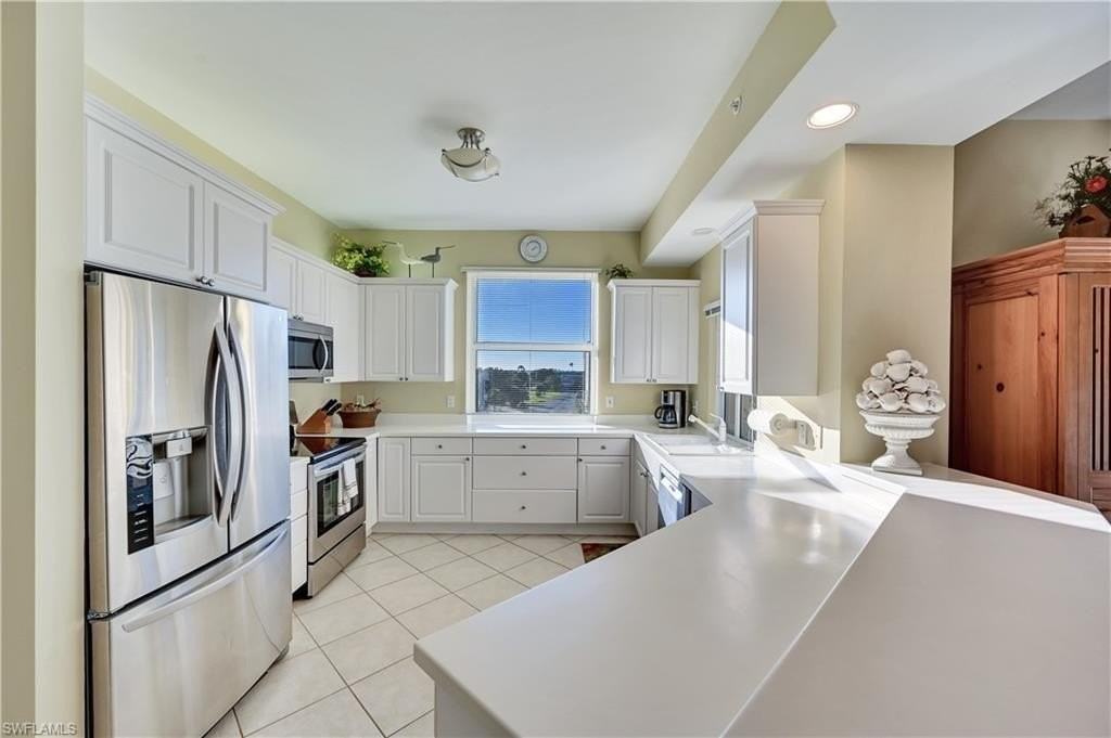 400 Flagship Dr #403 - Photo 5 of 26