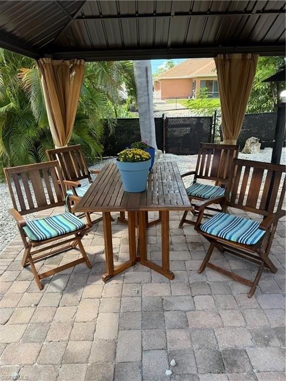 27044 Williams Rd - Photo 3 of 27