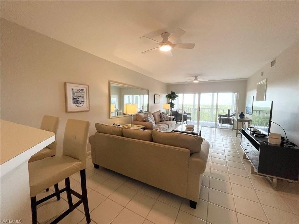 13105 Vanderbilt Dr #802 - Photo 5 of 32