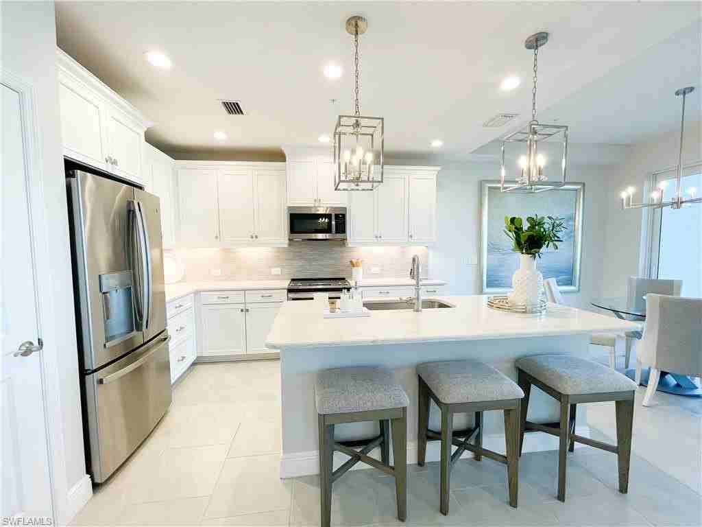 2555 Seychelles Dr #402 - Photo 2 of 27
