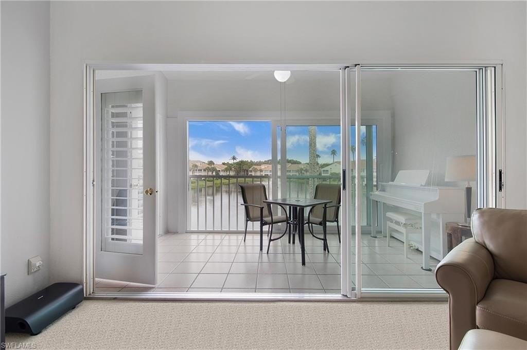 8375 Excalibur Cir Apt I4 #I4 - Photo 3 of 17